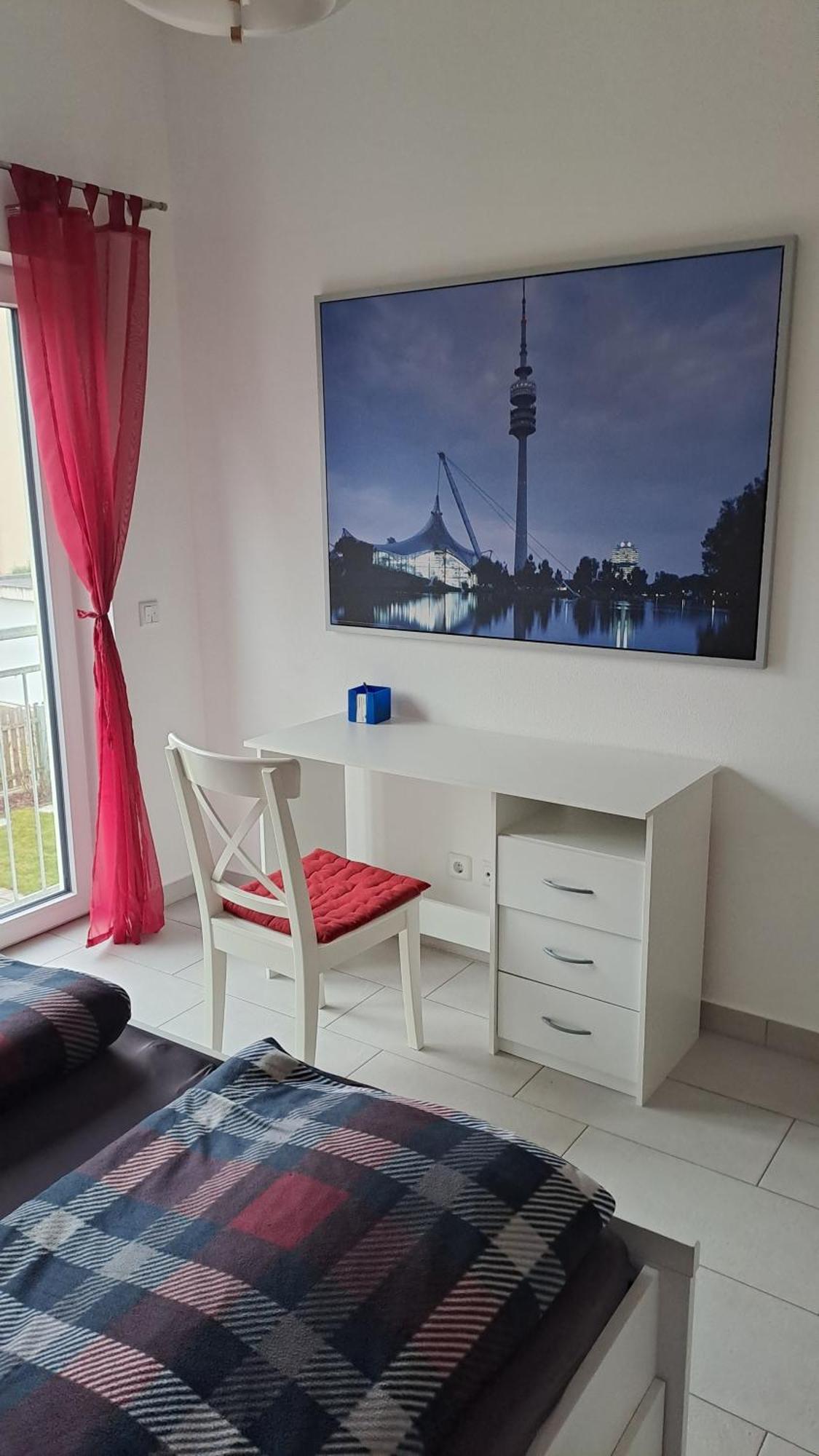 Sehr Schoene Ferienwohnung In Ebersberg Bei Muenchen Екстер'єр фото